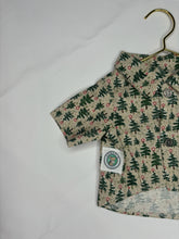 Load image into Gallery viewer, Christmas Tree Shirt 1607
