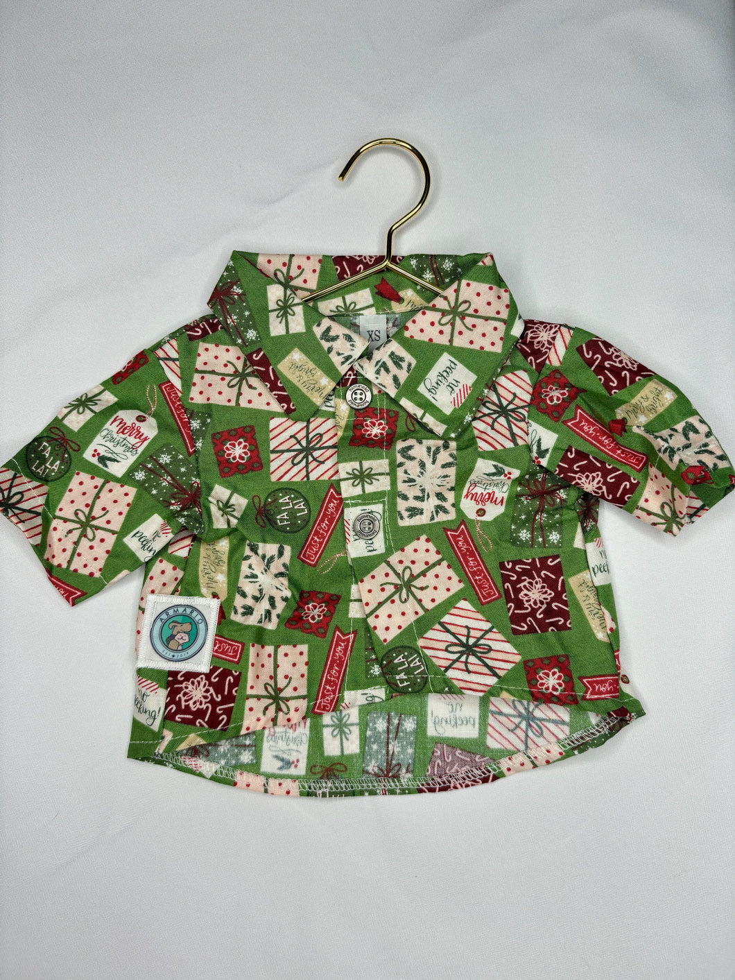 Christmas Green Gifts Shirt 1609